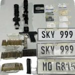 携枪拒捕！两名中国男子被警察开枪爆胎迫停！-博彩汇网-博彩策略网-博彩论坛